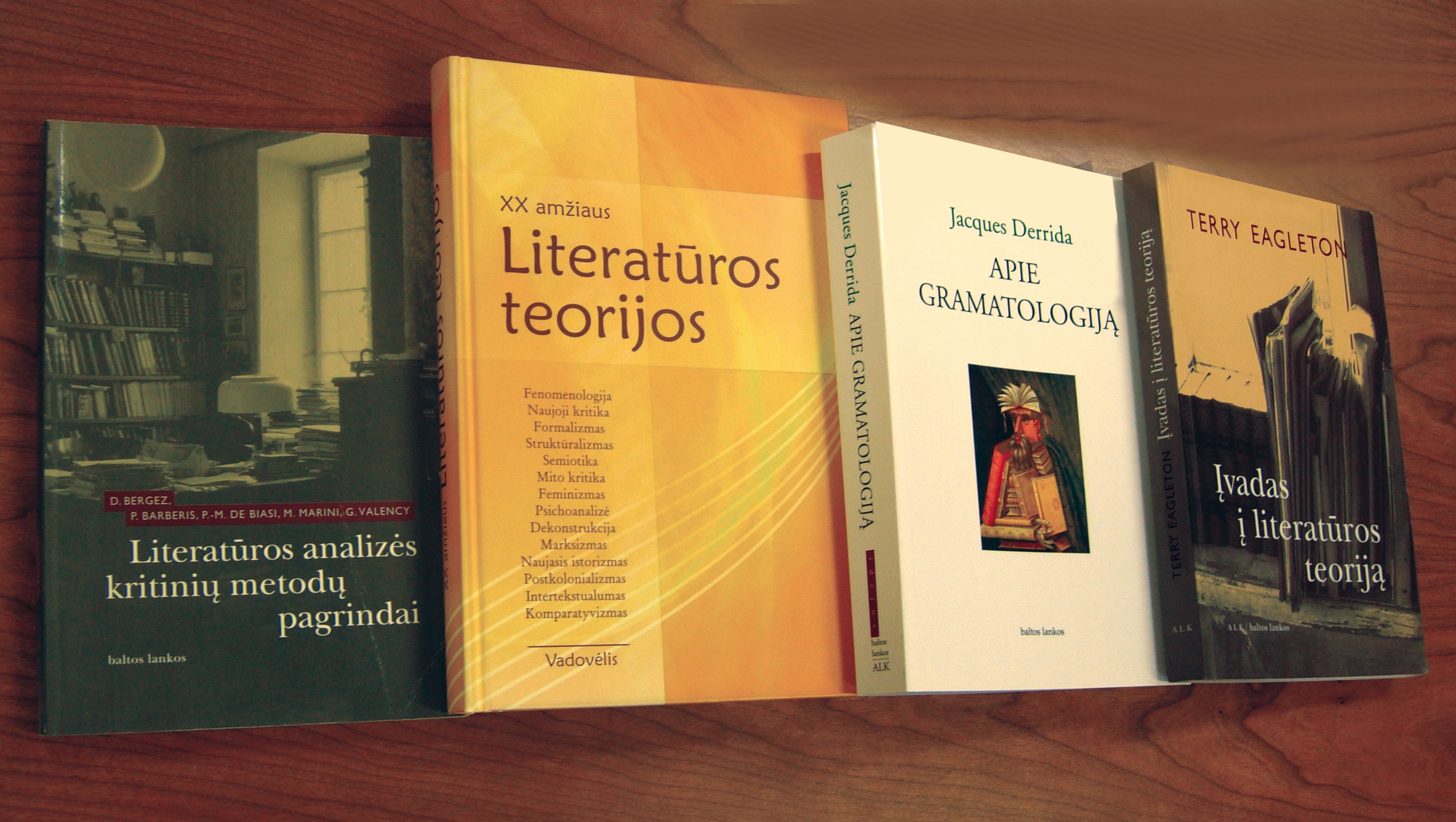Course Image Literatūros teorijos ir kritika Lietuvoje